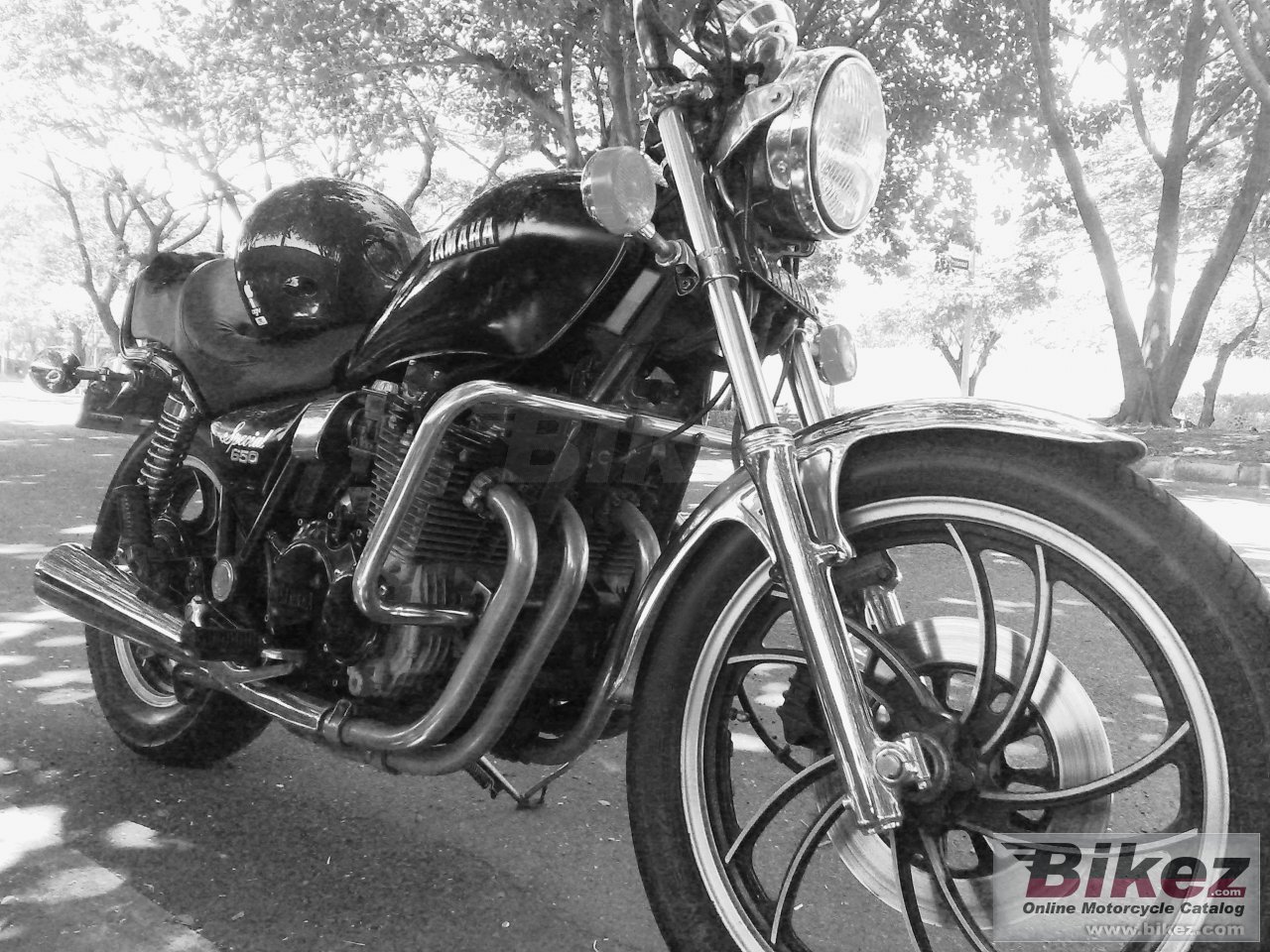 Yamaha XJ 650 Maxim poster